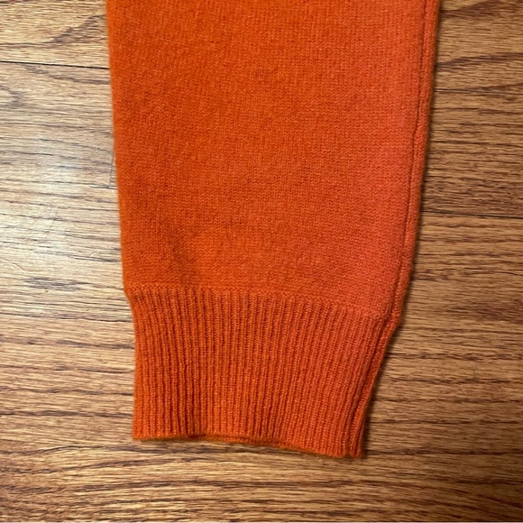 Cynthia Rowley Rust Cashmere Sweater size M - Picture 4 of 14